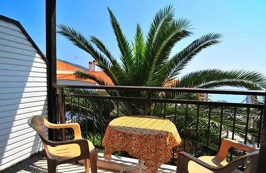 Konukevi Marina 3*