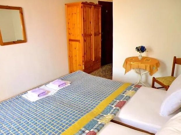 Pensiune Marina Koinira